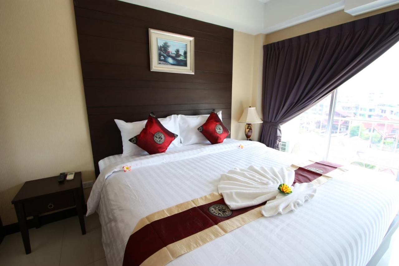 Valhalla Pattaya Hotel Csomtien-part Kültér fotó