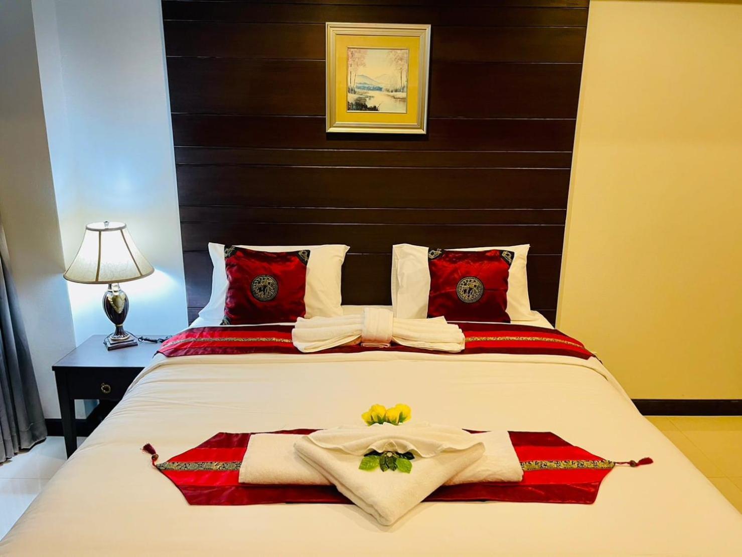 Valhalla Pattaya Hotel Csomtien-part Kültér fotó